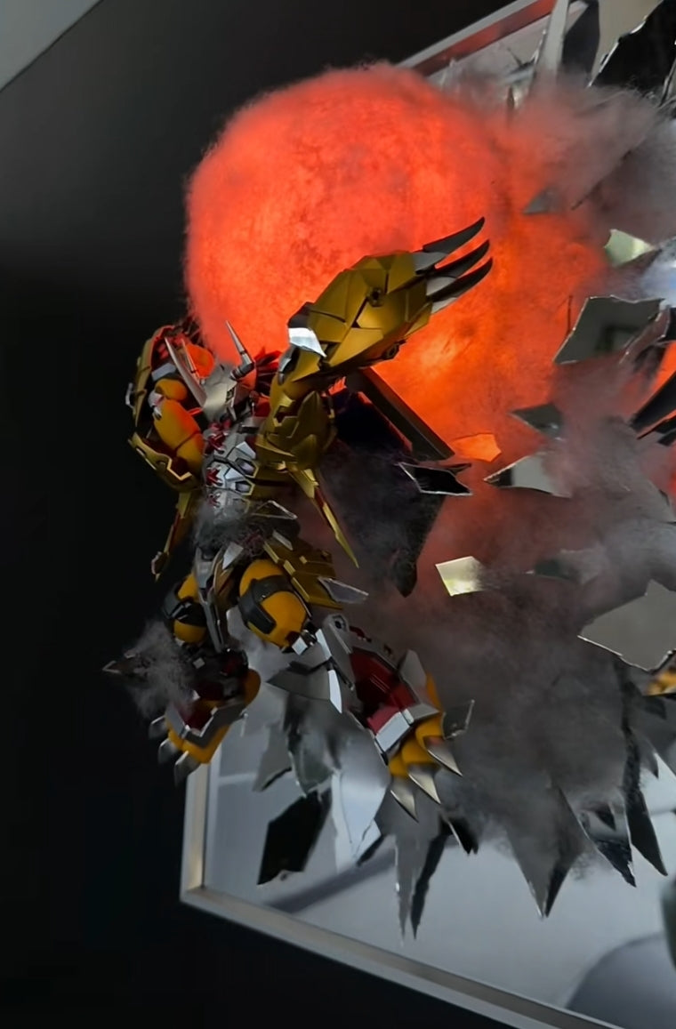 Broken Mirror Figures