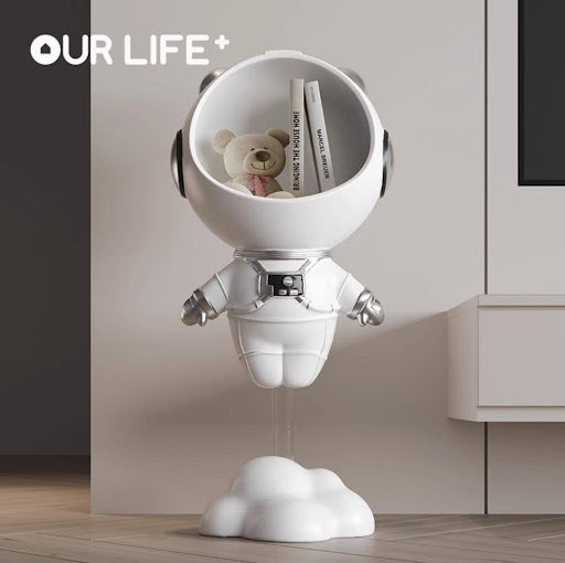 Giant Astronaut Floor Decor
